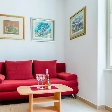 Ruby Apartamento *